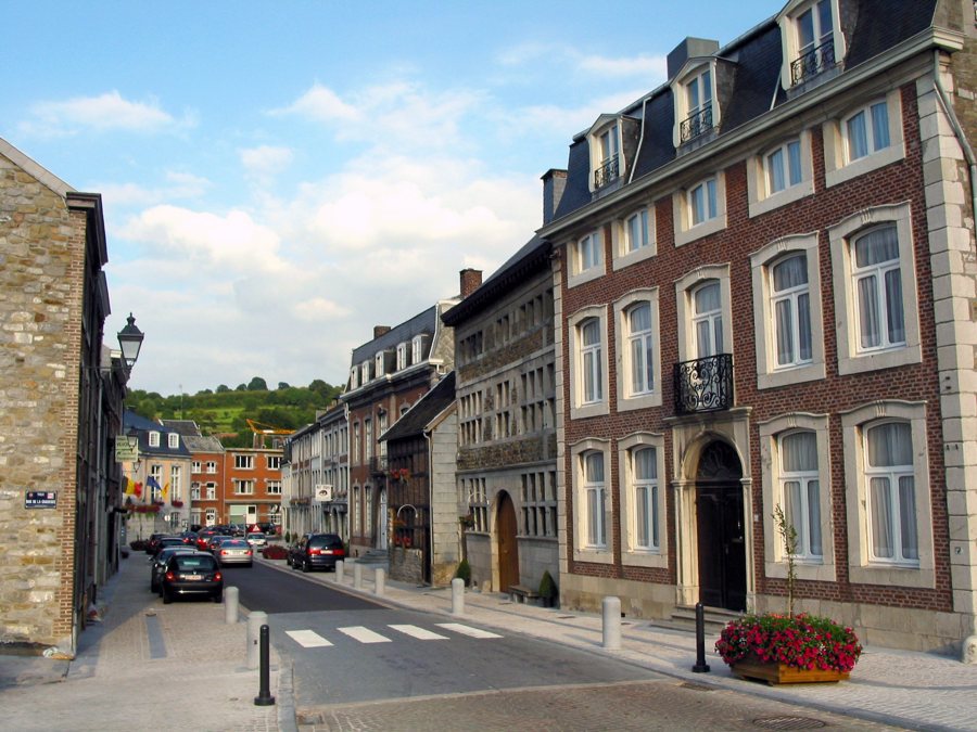 File:0 Theux - Rue de la Chaussée (1).JPG